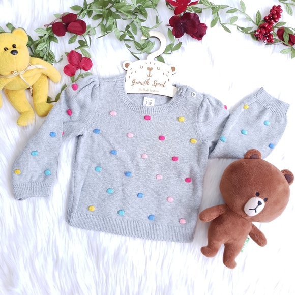 GAP Other - 🥳HP🥳 GAP Baby Girl Pompom Knitted Sweater 18-24M